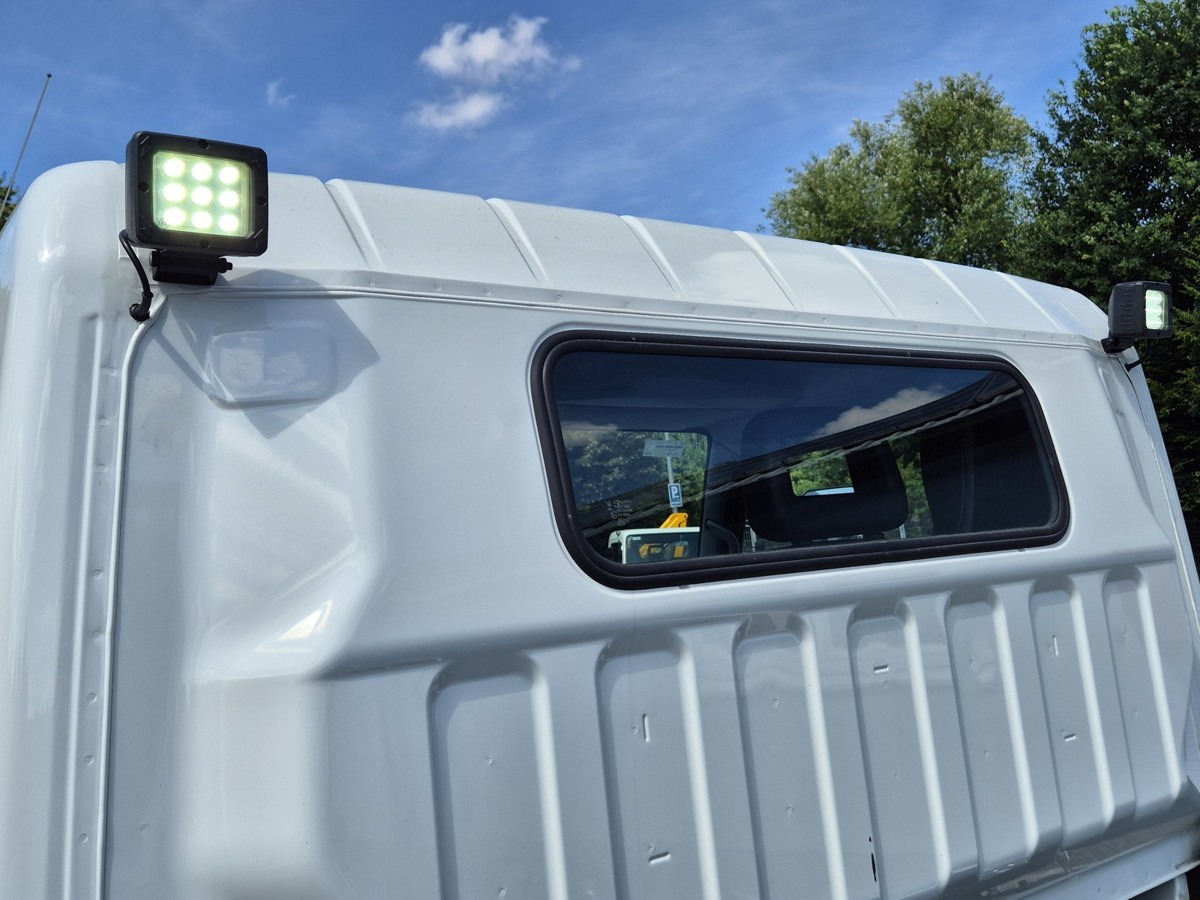 Camion ampliroll FUSO Fuso Canter 7C18 City Abrollkipper AHK Hooklift