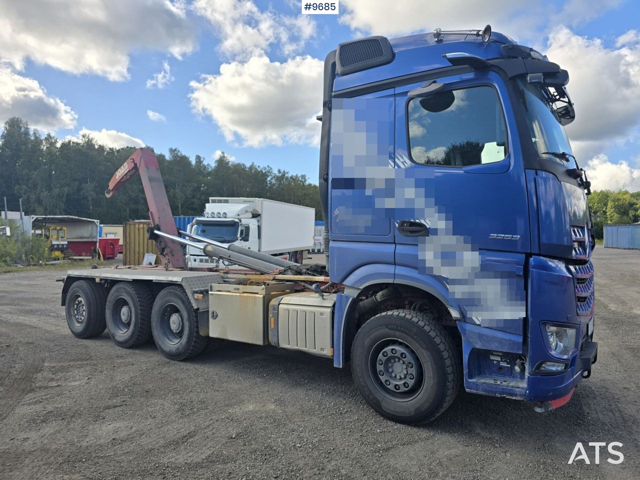 Camion ampliroll Hooklift Truck Mercedes Arocs 24 T 8x4