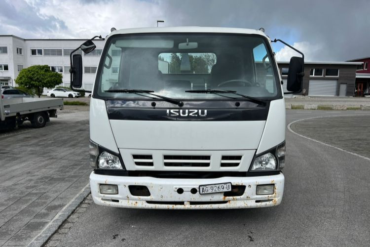 Camion ampliroll ISUZU | NQR75 4x2