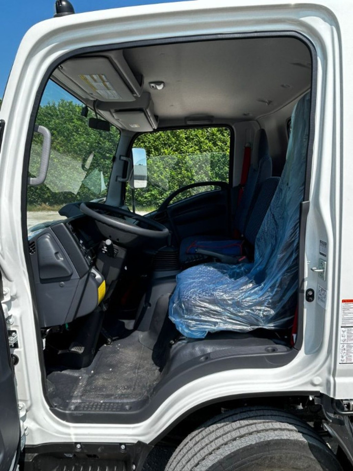 Camion ampliroll ISUZU P75 NUOVO SCARRABILE