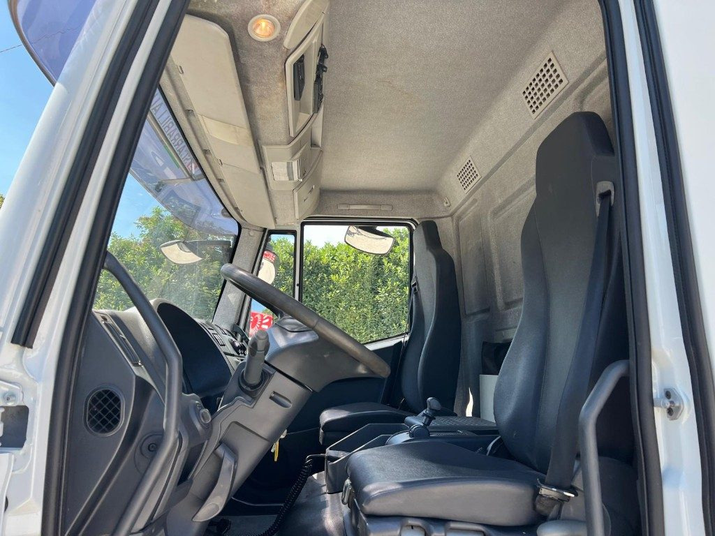 Camion ampliroll IVECO 120EL18 SCARRABILE