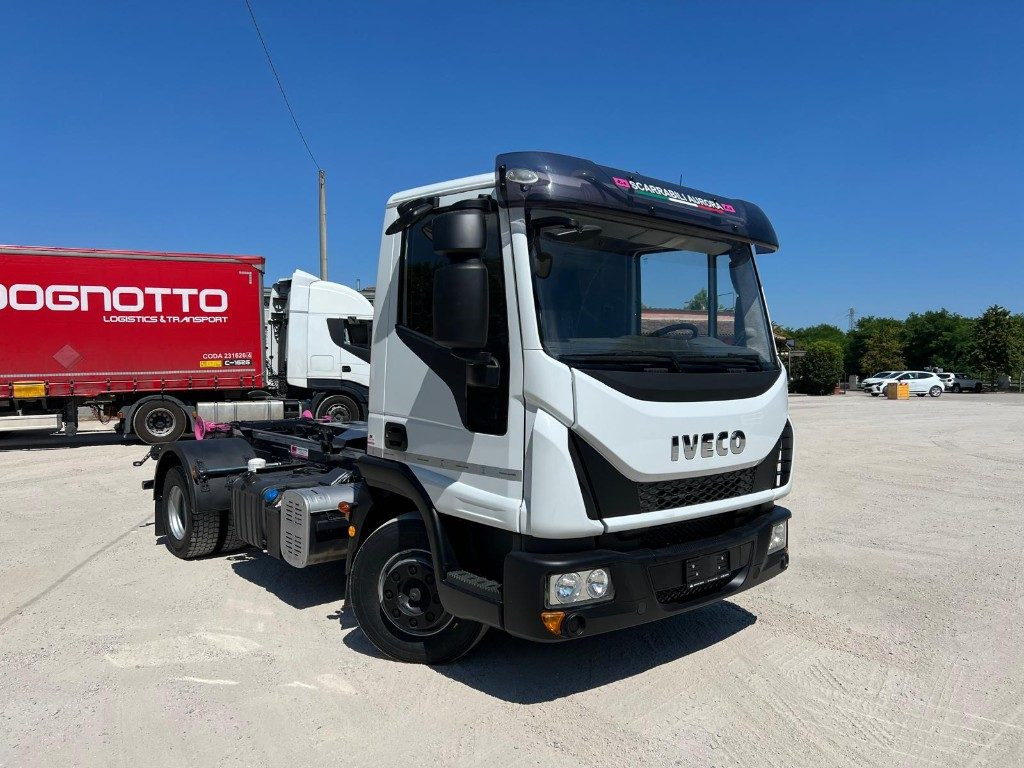 Camion ampliroll IVECO 120EL18 SCARRABILE