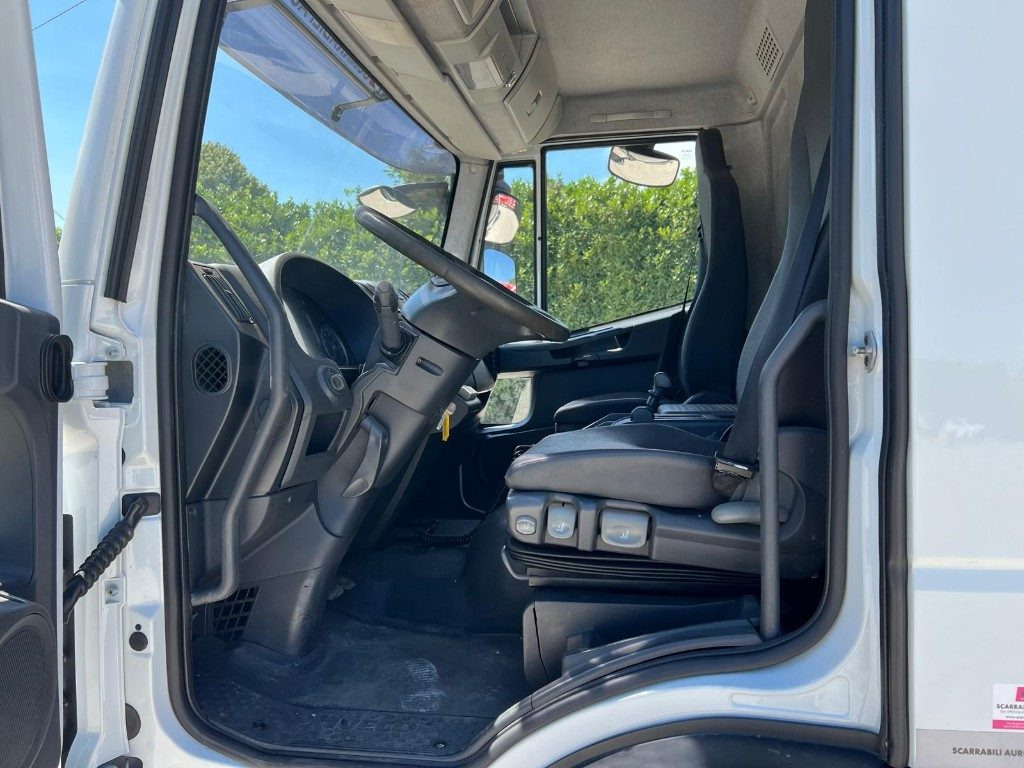 Camion ampliroll IVECO 120EL18 SCARRABILE