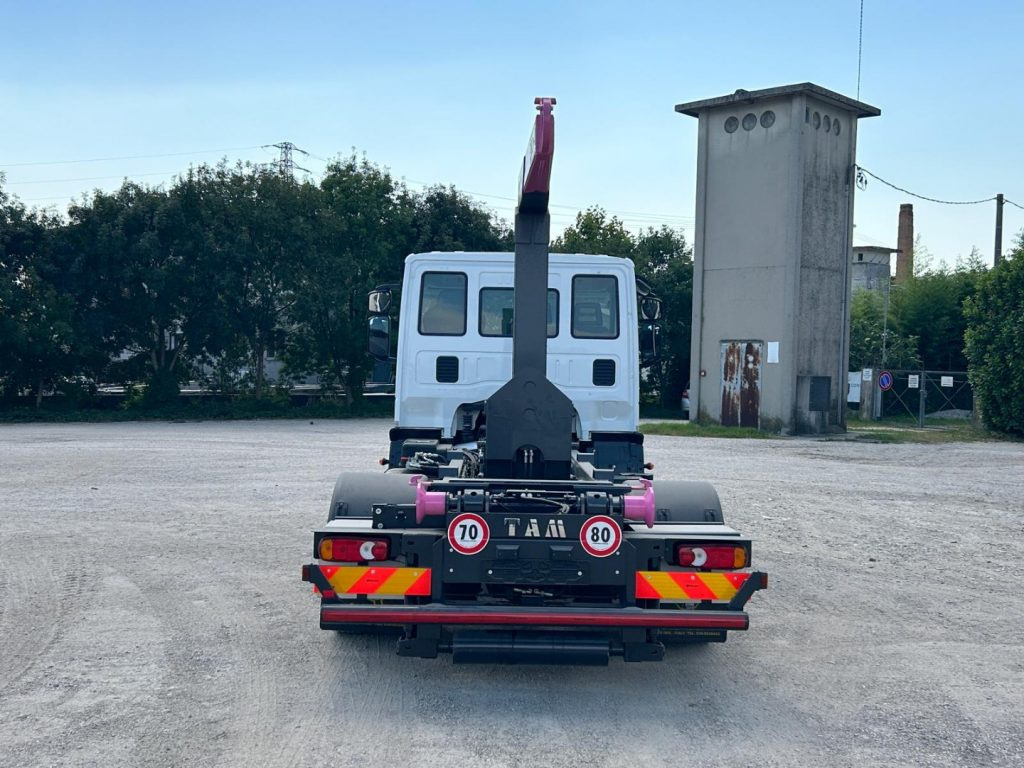 Camion ampliroll IVECO 120EL22 CON SCARRABILE NUOVO