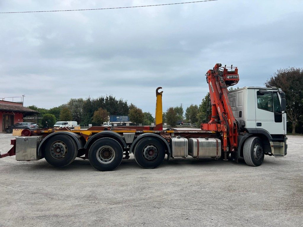 Camion ampliroll IVECO 260E43 EUROTECH USATO SCARRABILE CON GRU