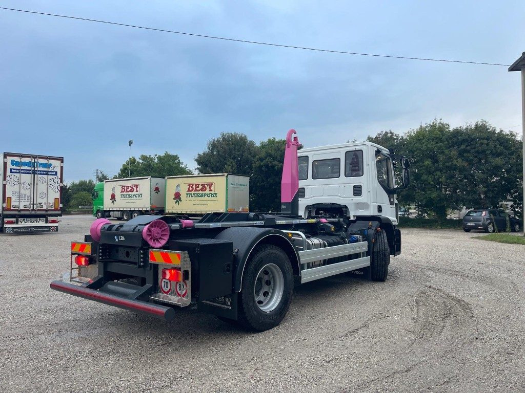Camion ampliroll IVECO EUROCARGO 180K32 SCARRABILE NUOVO