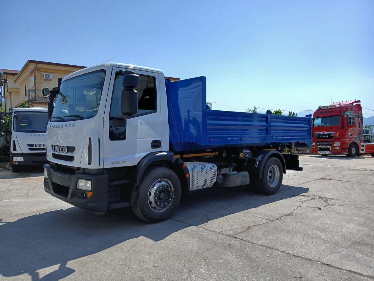 Camion ampliroll IVECO EUROCARGO 190EL25
