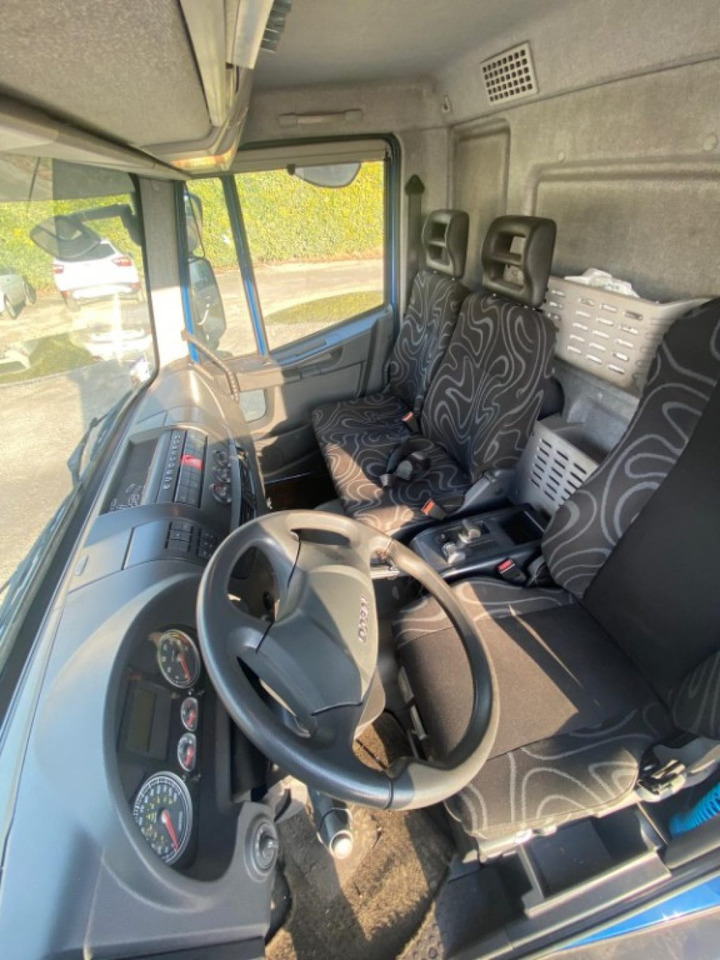Camion ampliroll IVECO EUROCARGO 75E18 SCARRABILE