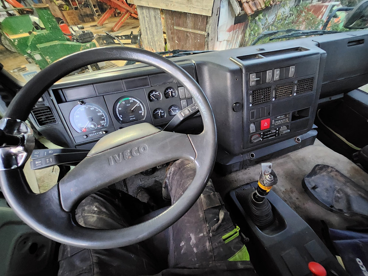Camion ampliroll IVECO EUROTECH 260