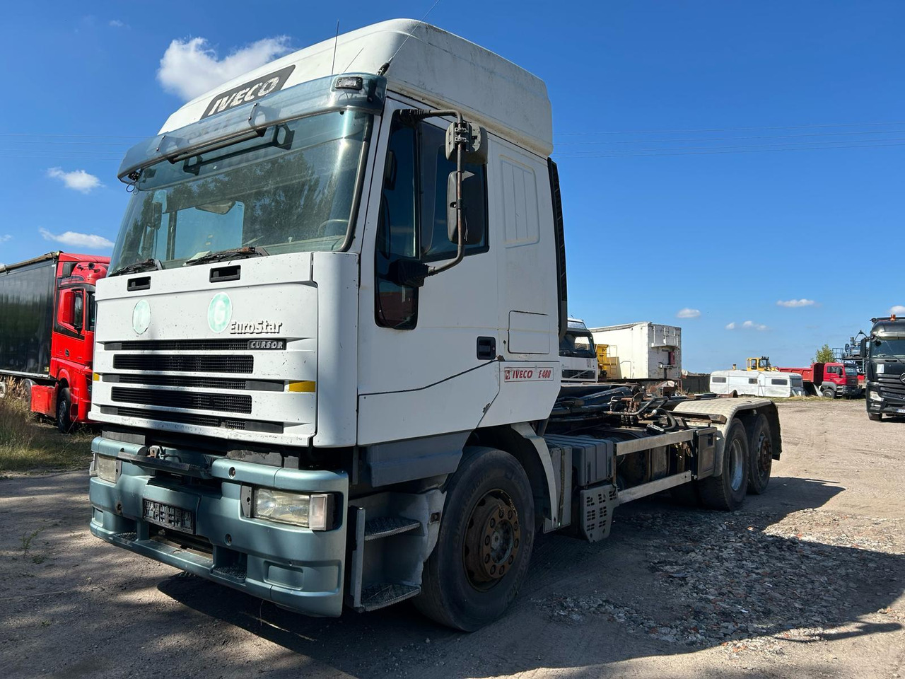 Camion ampliroll IVECO Eurostar 480