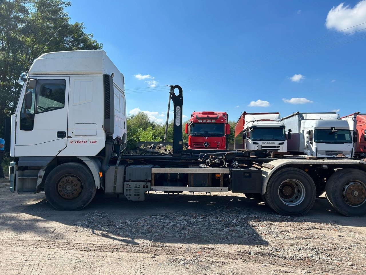 Camion ampliroll IVECO Eurostar 480