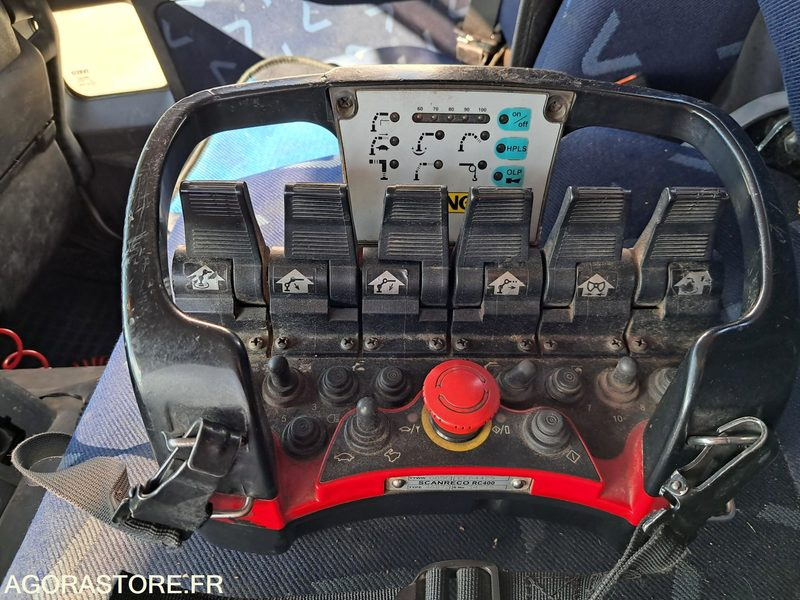 Camion ampliroll IVECO GRUE AMPLIROLL 559000 kms 2009