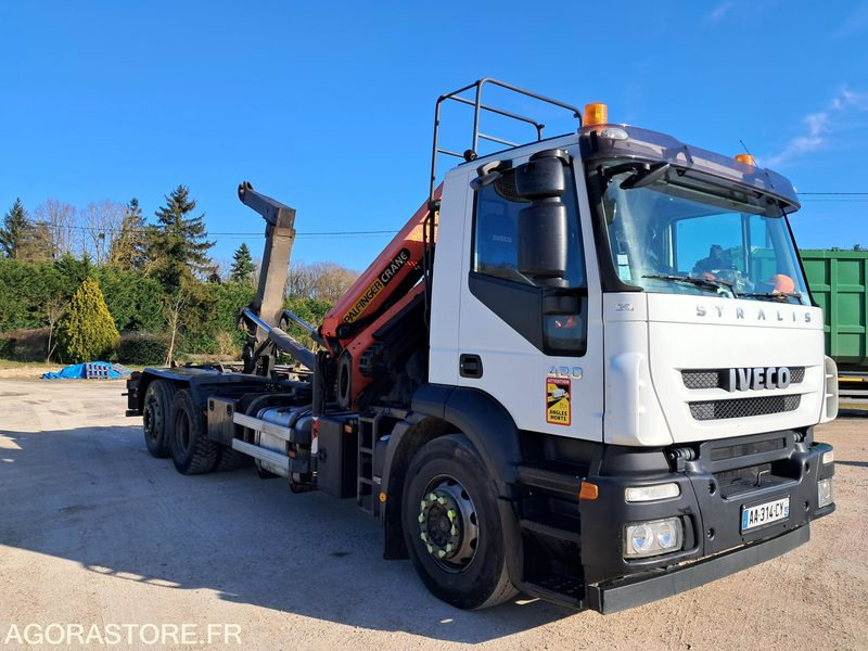 Camion ampliroll IVECO GRUE AMPLIROLL 559000 kms 2009