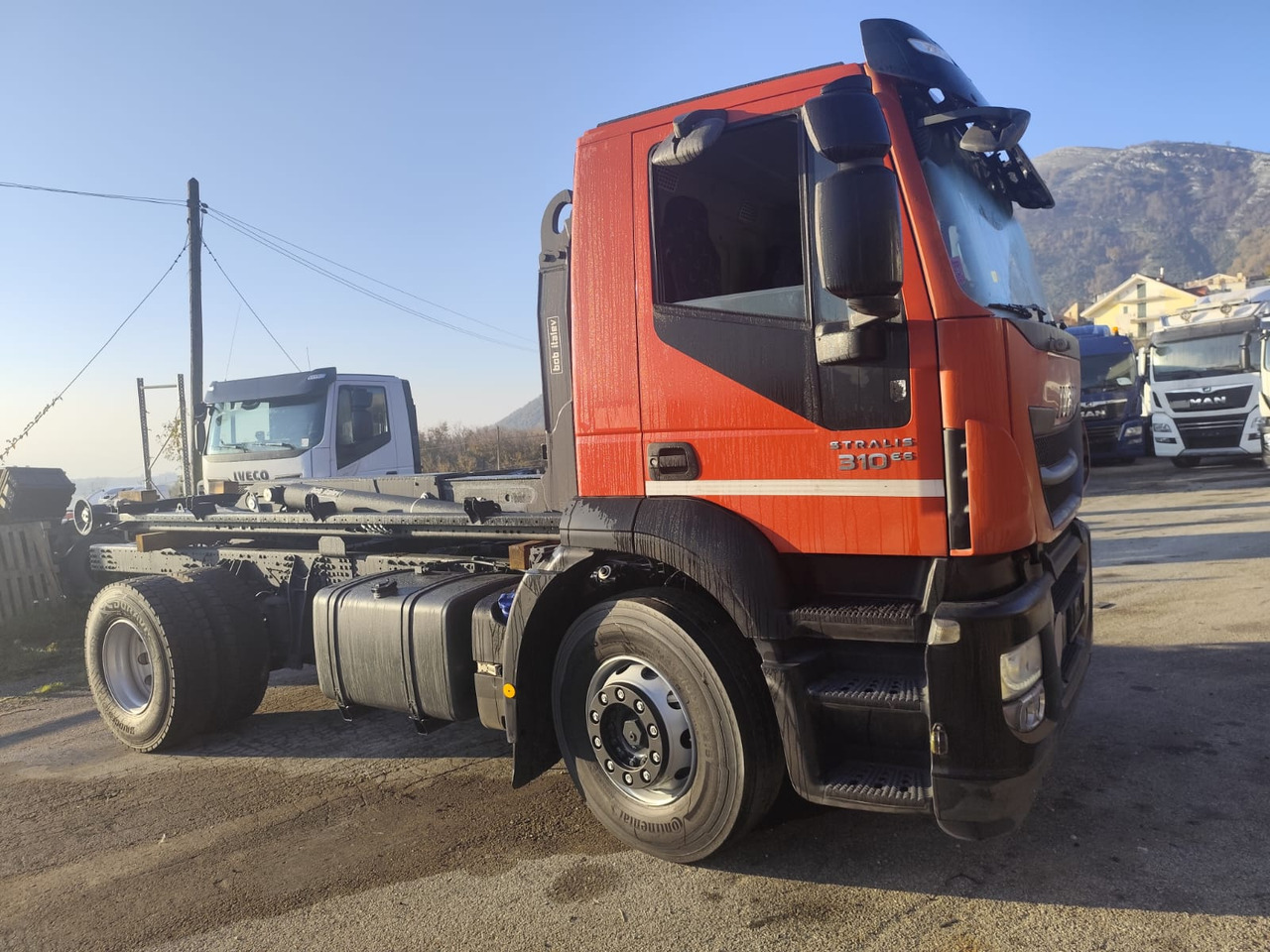Camion ampliroll IVECO STRALIS 190S31