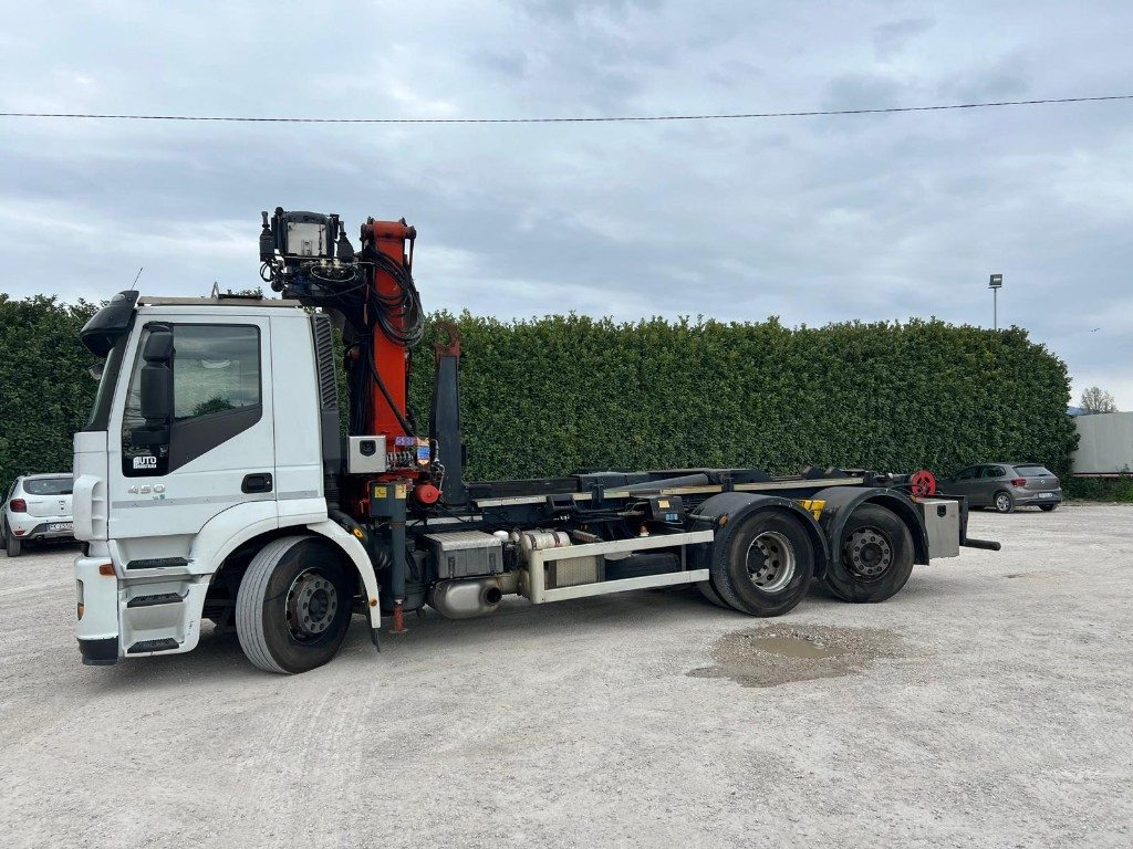 Camion ampliroll IVECO STRALIS 260E45 SCARRABILE