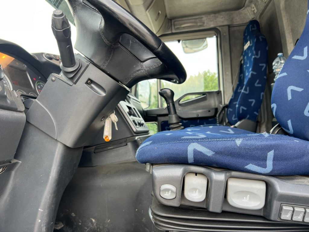 Camion ampliroll IVECO STRALIS 260E45 SCARRABILE