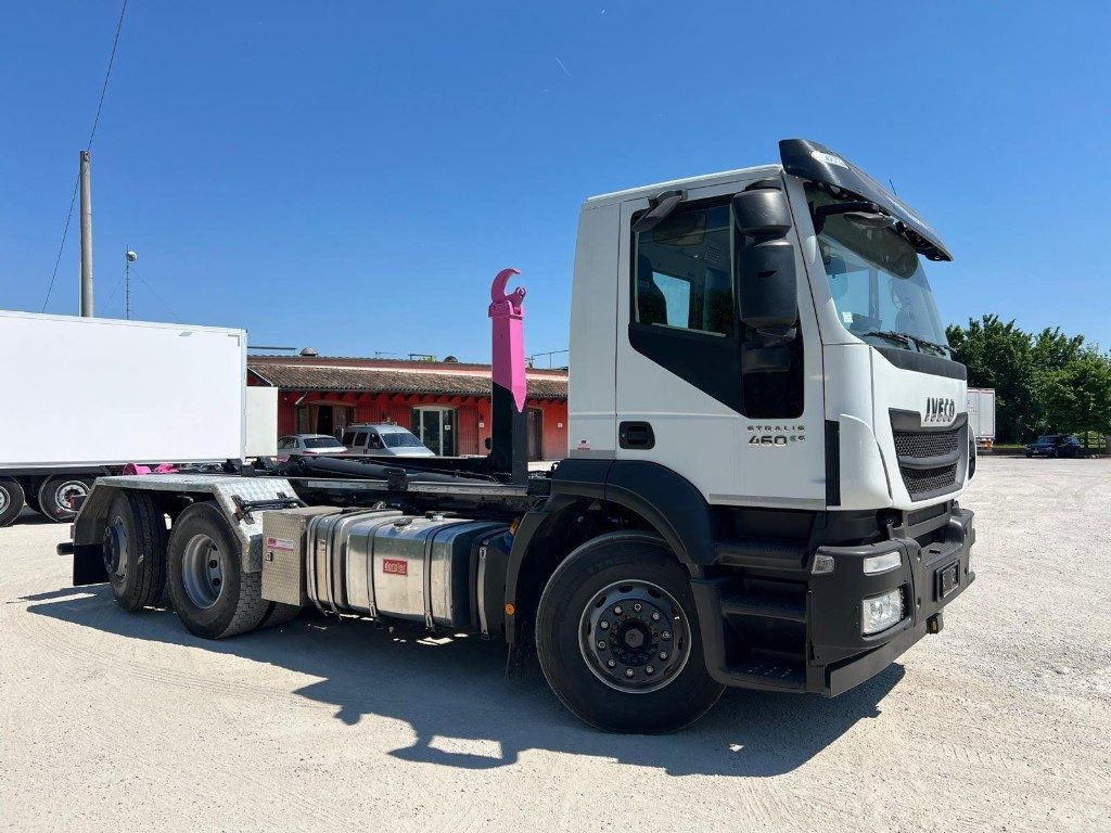 Camion ampliroll IVECO STRALIS 460 SCARRABILE