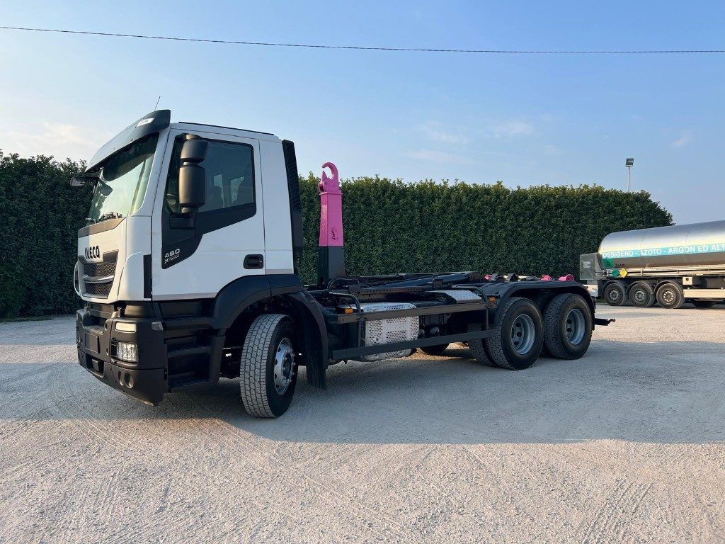 Camion ampliroll IVECO STRALIS 460 X-WAY USATO SCARRABILE 6X4
