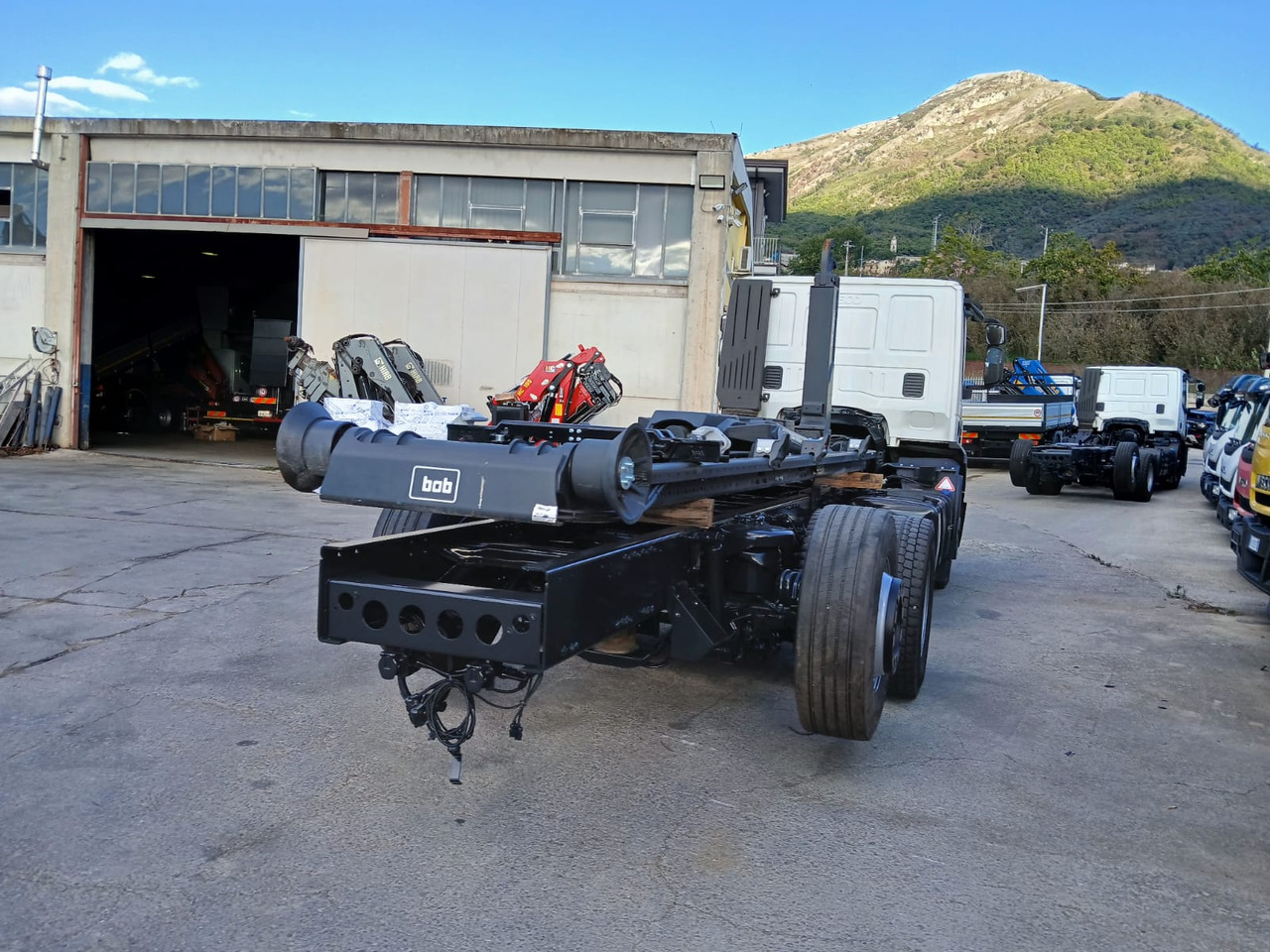 Camion ampliroll IVECO STRALIS AD 260S31 Y/P