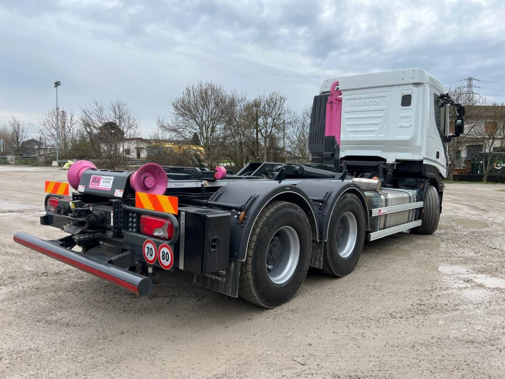 Camion ampliroll IVECO STRALIS X-WAY 510 TRAKKER SCARRABILE