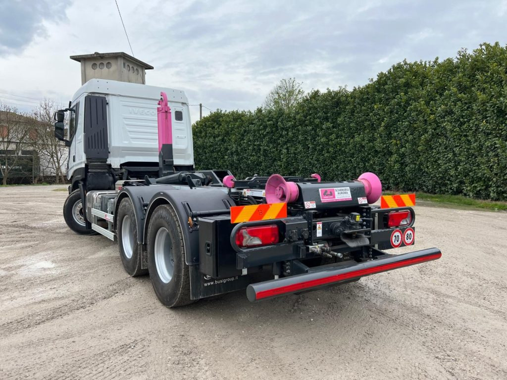Camion ampliroll IVECO STRALIS X-WAY 510 TRAKKER SCARRABILE