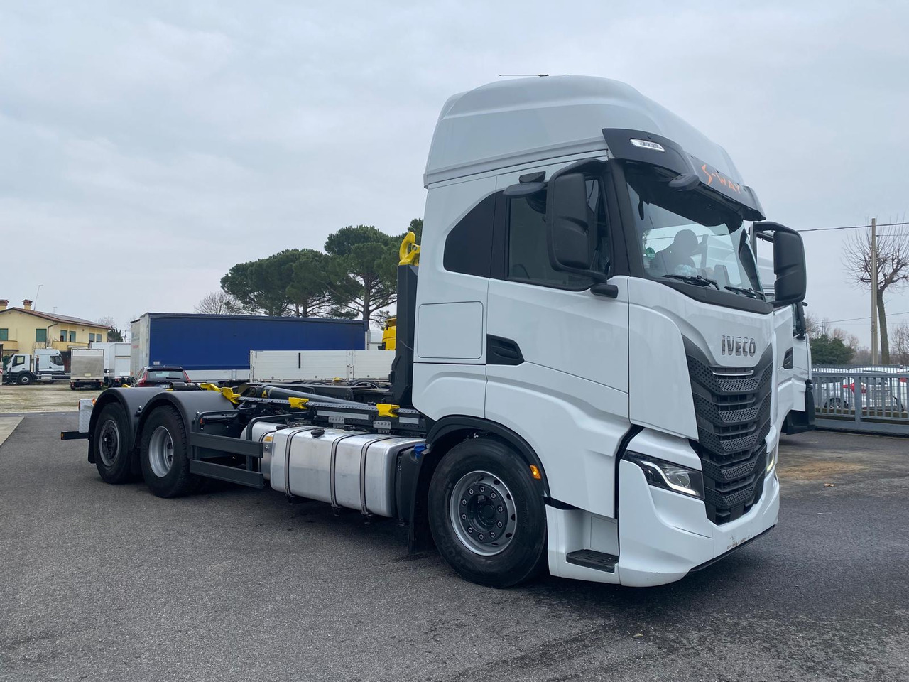 Camion ampliroll IVECO S-WAY AS260S48