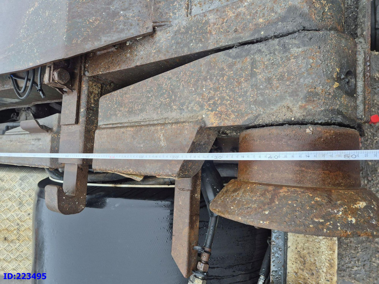 Camion ampliroll IVECO Stralis AT350 8x4 -Full steel - Steering axle