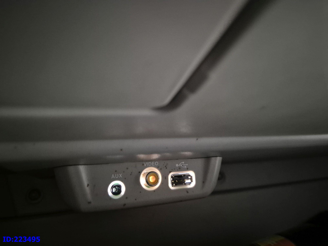 Camion ampliroll IVECO Stralis AT350 8x4 -Full steel - Steering axle