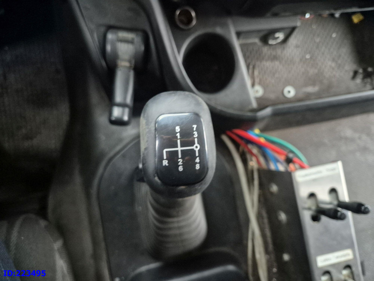 Camion ampliroll IVECO Stralis AT350 8x4 -Full steel - Steering axle