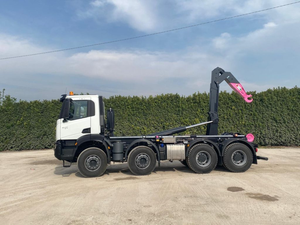 Camion ampliroll IVECO TRAKKER T-WAY AD510 NUOVO SCARRABILE