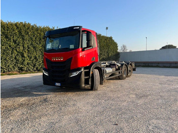 Camion ampliroll IVECO X-WAY AD260 NUOVO TARGATO SCARRABILE