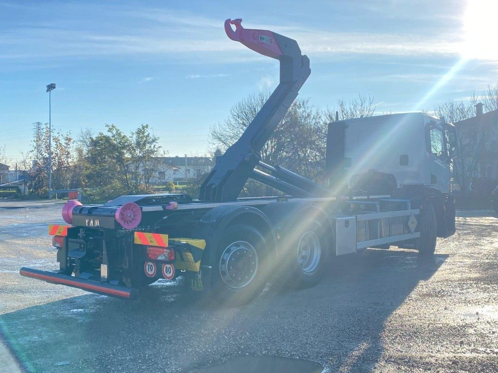 Camion ampliroll IVECO X-WAY AD280X48 NUOVO SCARRABILE PASSO 4500