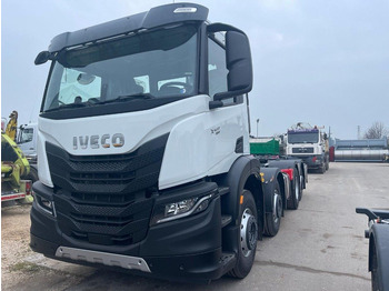 Camion ampliroll IVECO X-WAY AD350X480YPS SCARRABILE NUOVO