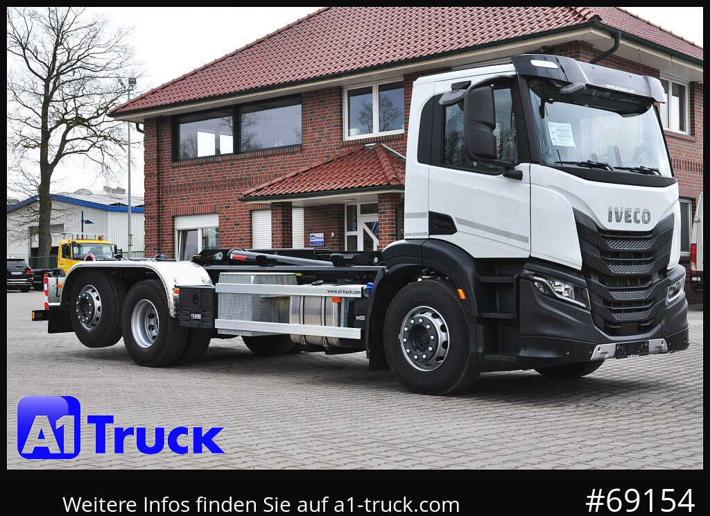 Camion ampliroll IVECO X-Way AD280X42, HIAB Multilift, Garantie