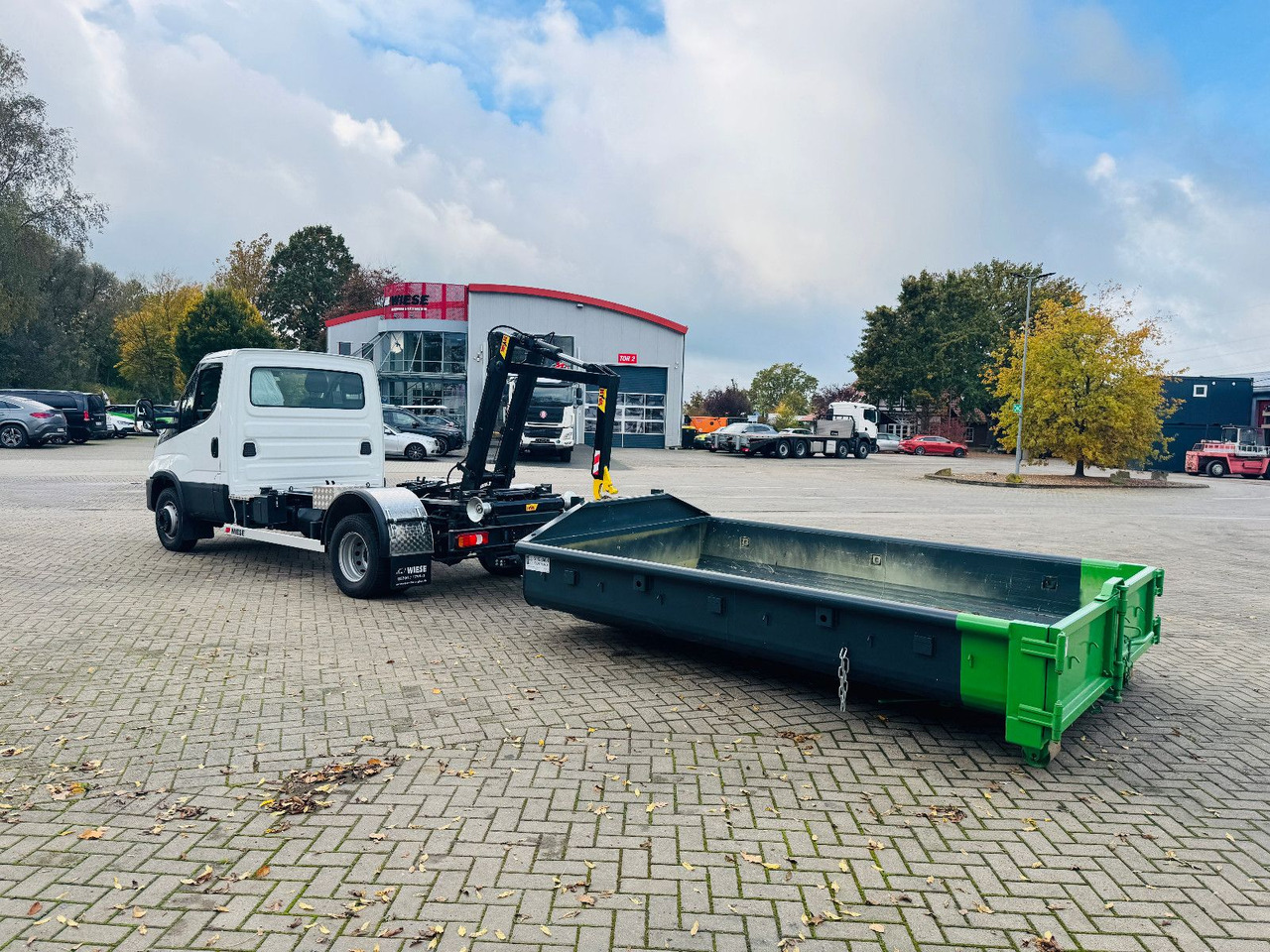 Camion ampliroll Iveco Daily 70C18H Hyva Abrollkipper