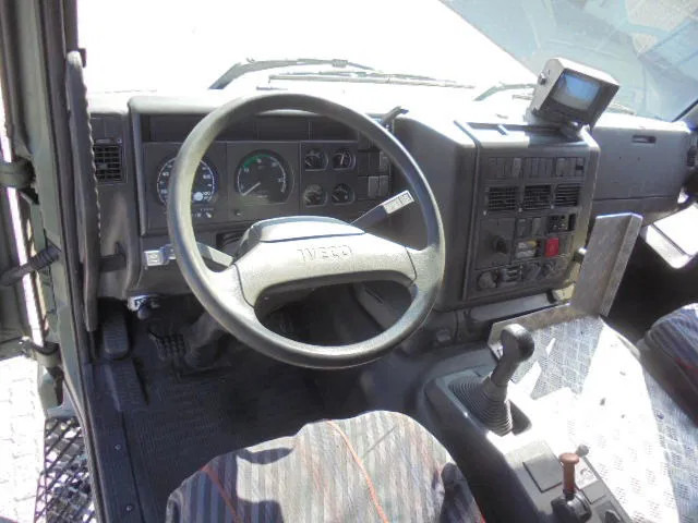 Camion ampliroll Iveco Eurotrakker 410 E37H