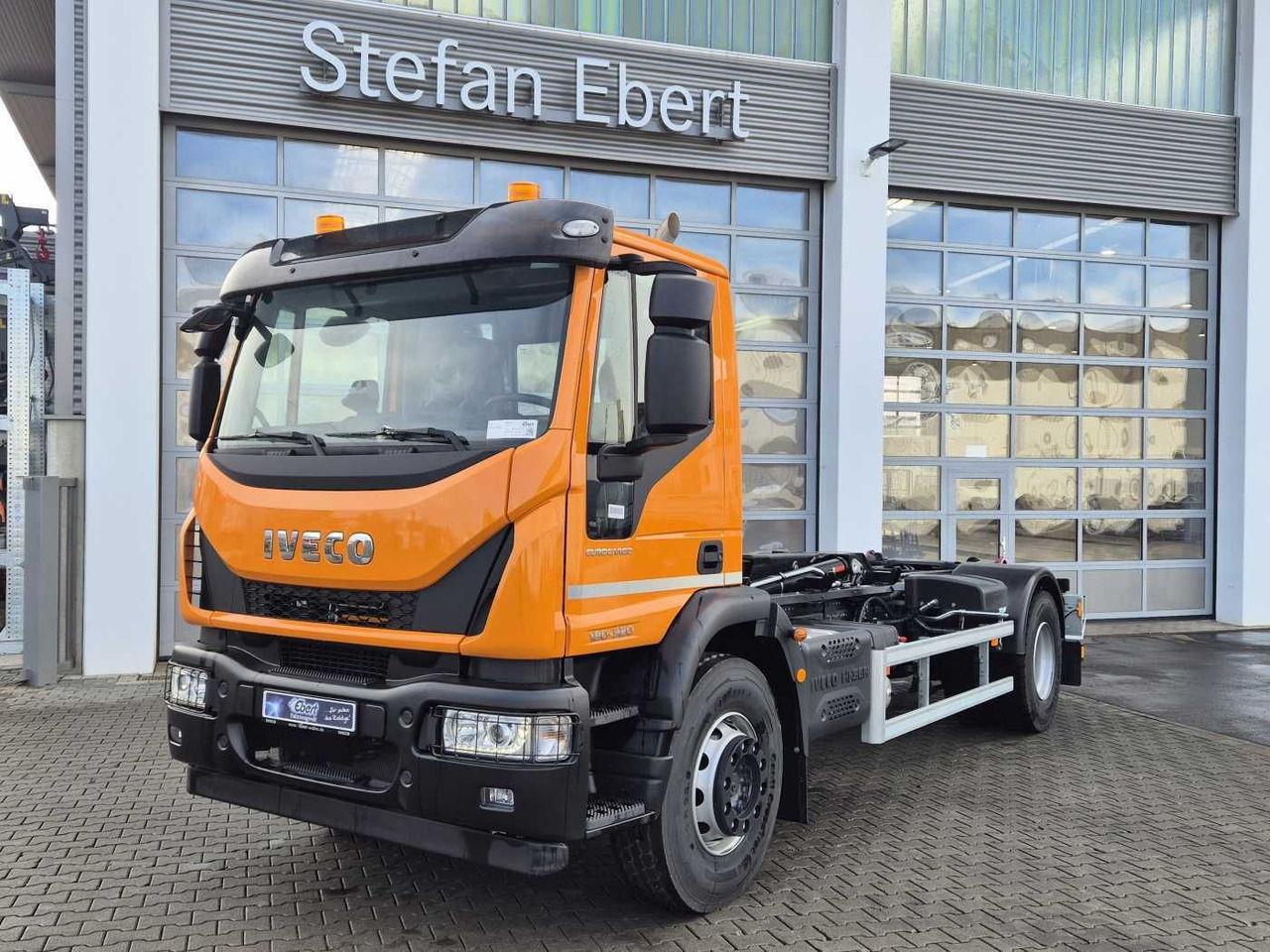 Camion ampliroll Iveco ML180E32/P HIAB ULT14S51 AHK Standheizung