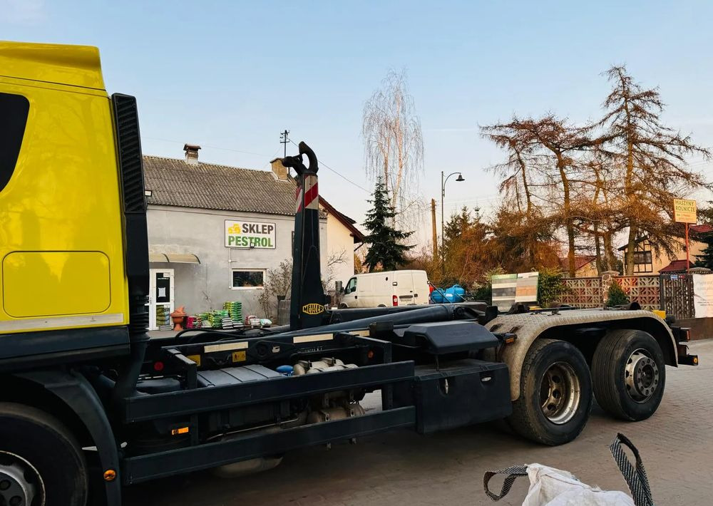 Camion ampliroll Iveco STRALIS