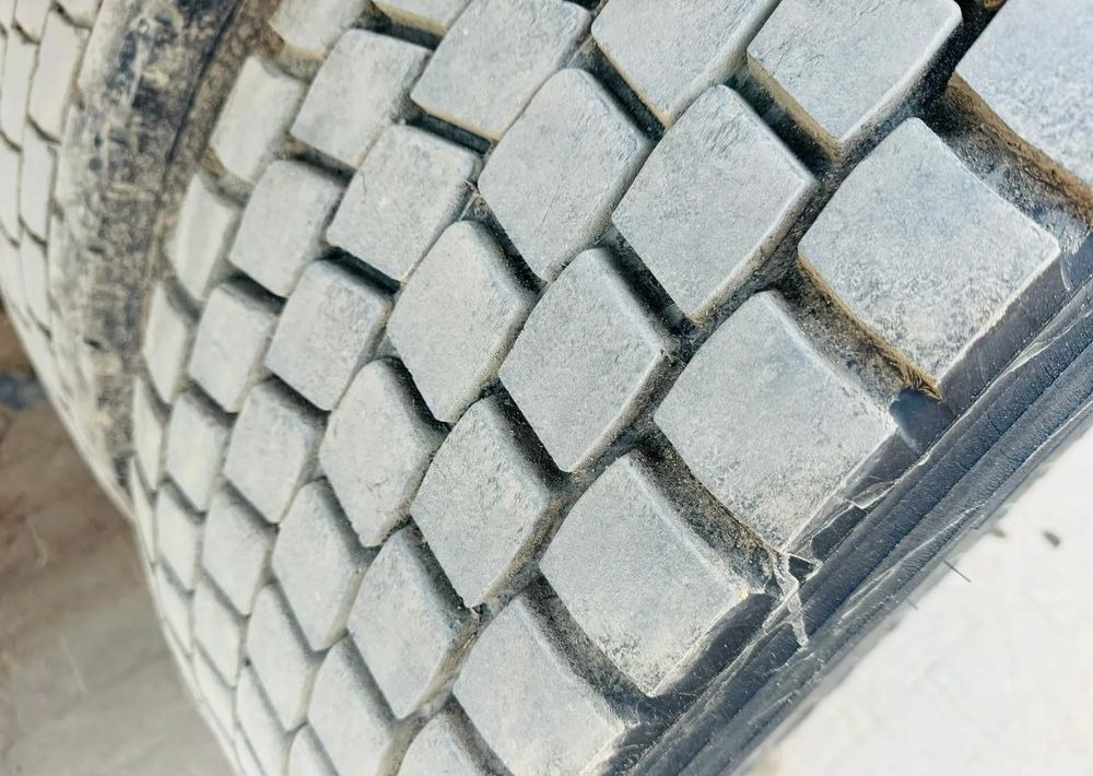 Camion ampliroll Iveco STRALIS