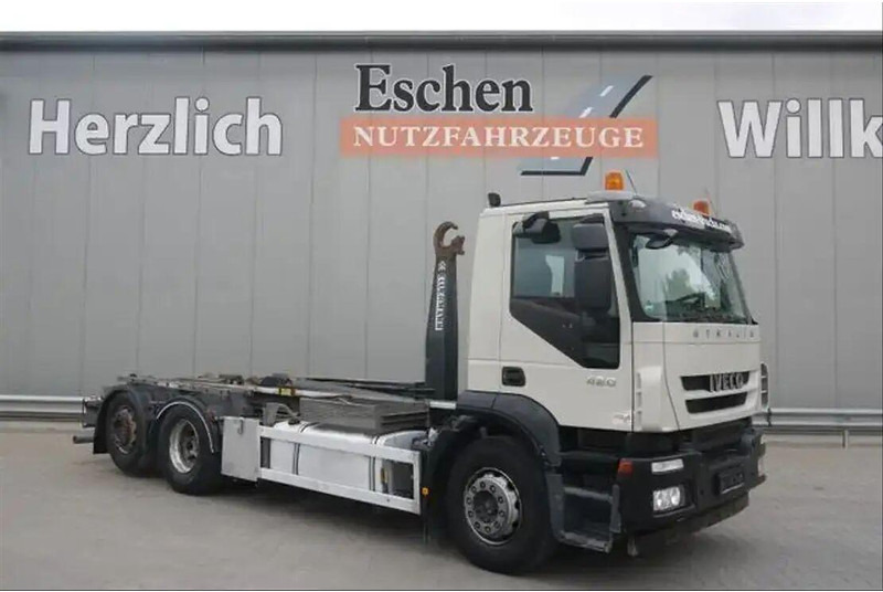 Camion ampliroll Iveco Stralis 260 - Hook lift truck