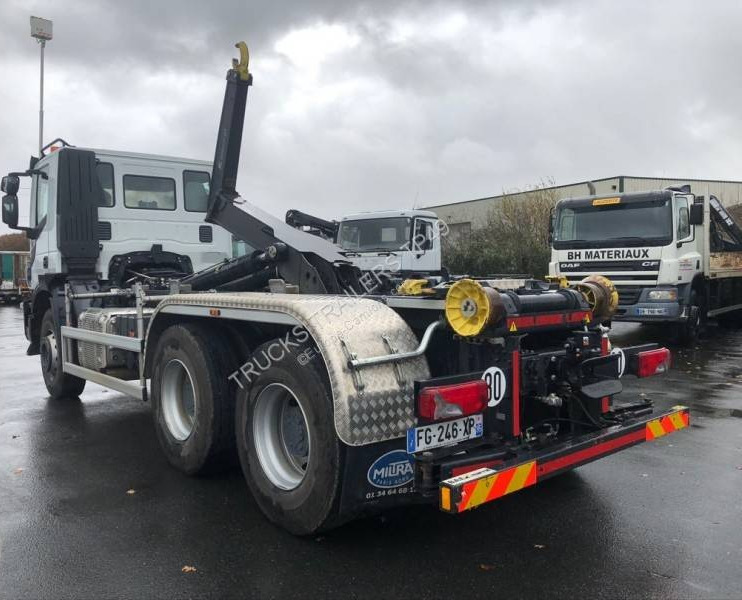 Camion ampliroll Iveco Stralis 460