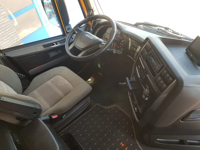 Camion ampliroll Iveco Stralis AS260Y Haakarm 217.000 KM