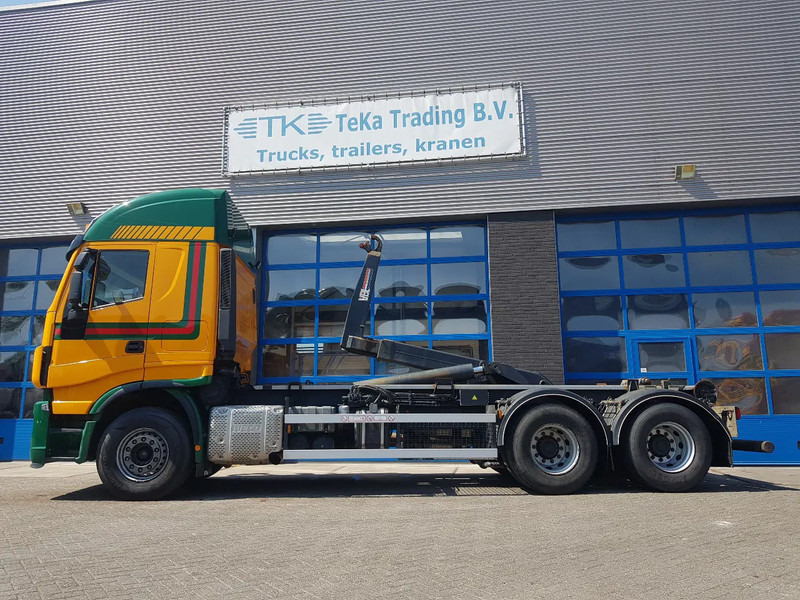 Camion ampliroll Iveco Stralis AS260Y Haakarm 217.000 KM