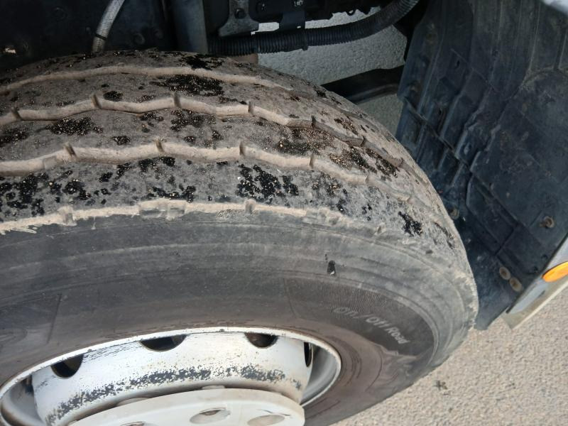 Camion ampliroll Iveco Trakker