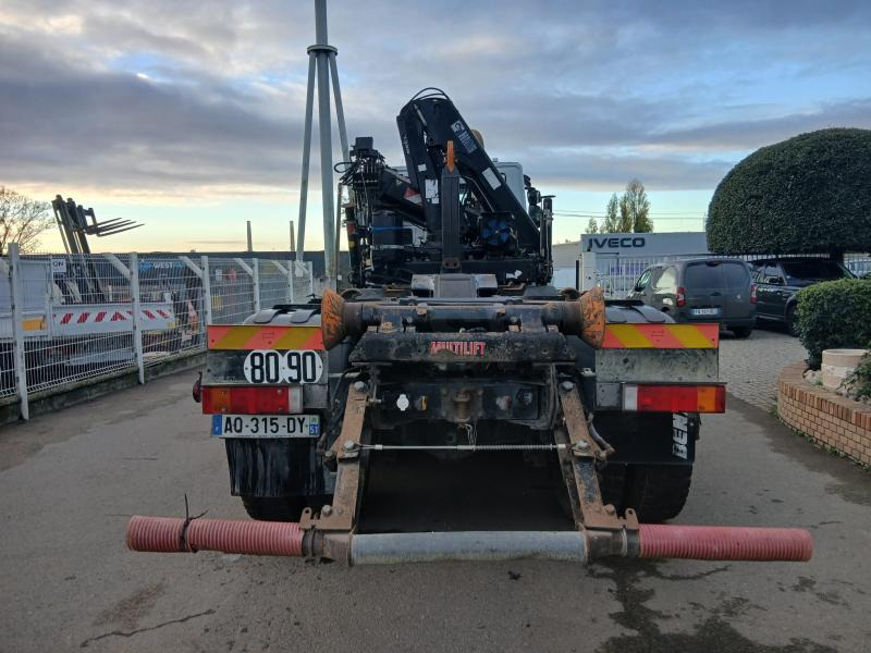 Camion ampliroll Iveco Trakker