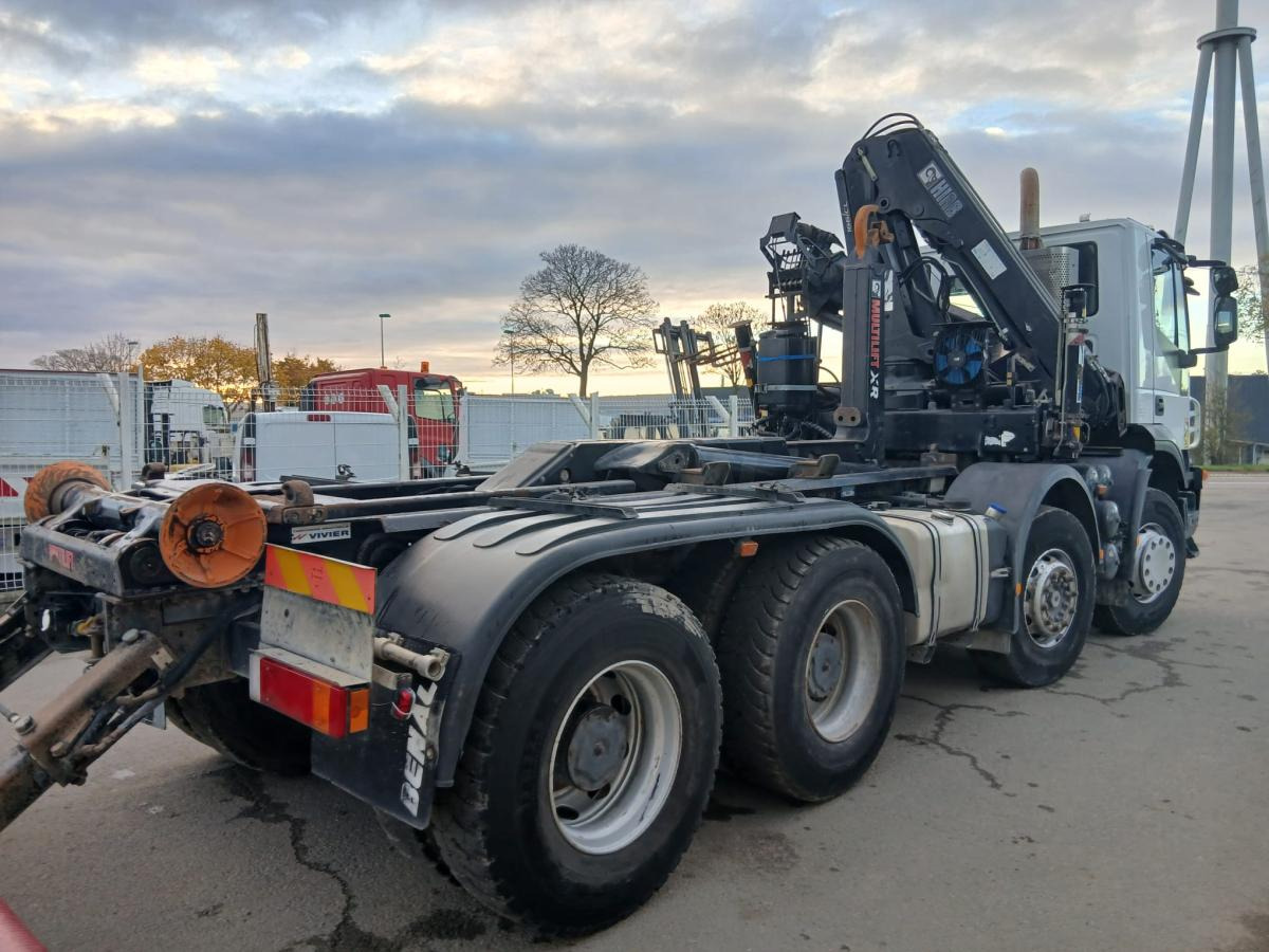 Camion ampliroll Iveco Trakker