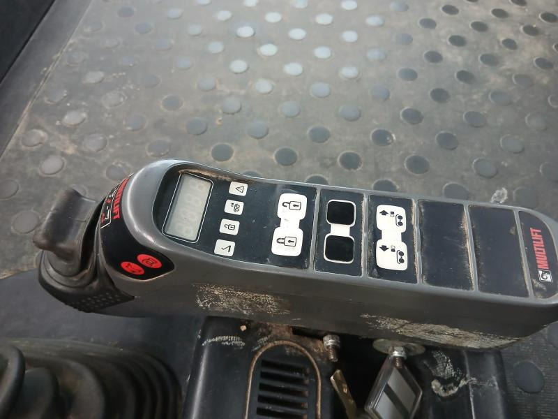 Camion ampliroll Iveco Trakker