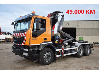 Camion ampliroll Iveco Trakker AD260T36