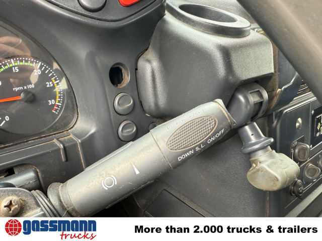 Camion ampliroll Iveco Trakker AT190T33W/P 4x4, Winterdienstausstattung