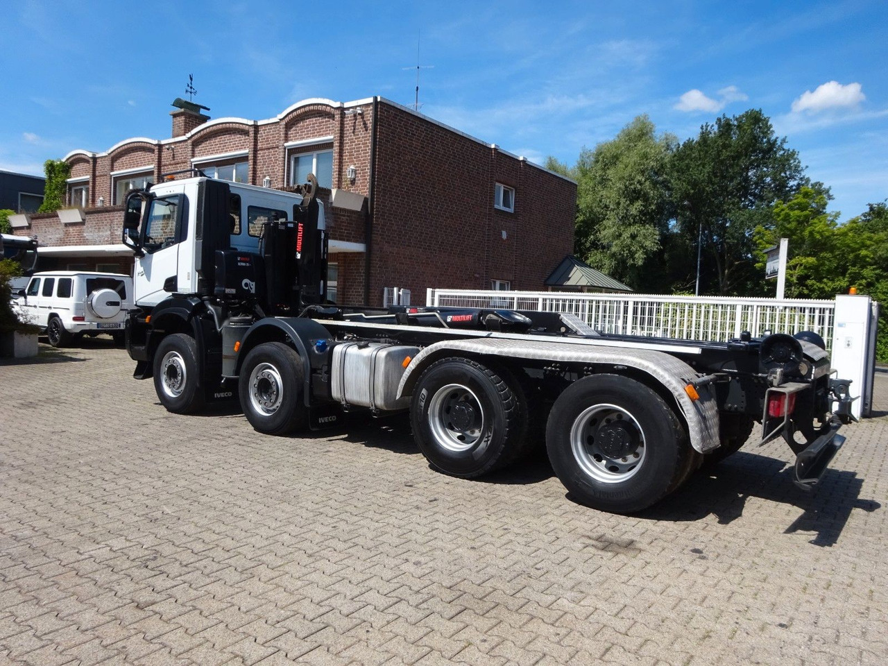 Camion ampliroll Iveco X-WAY 480 HIAB ABROLLER